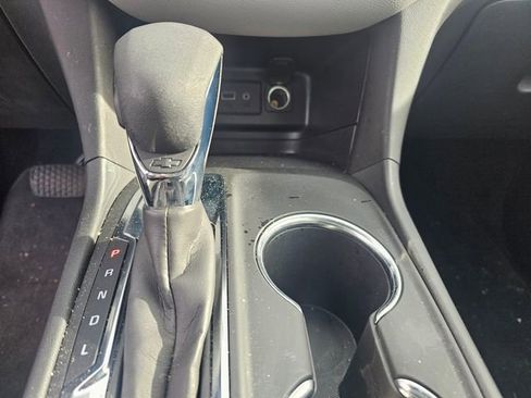 Used 2024 Chevrolet Equinox LS image 20