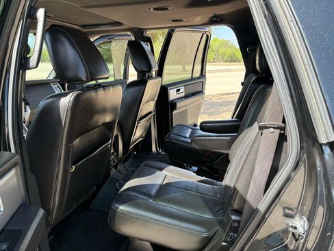 Used 2011 Ford Expedition Limited w/ 301A Rapid Spec Order Code RWD image 28