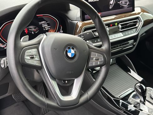 Certified 2023 BMW X4 xDrive30i w/ Premium Package image 21