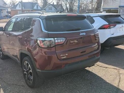 Used 2022 Jeep Compass Limited image 5