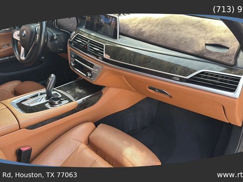 Used 2017 BMW 740i RWD image 48