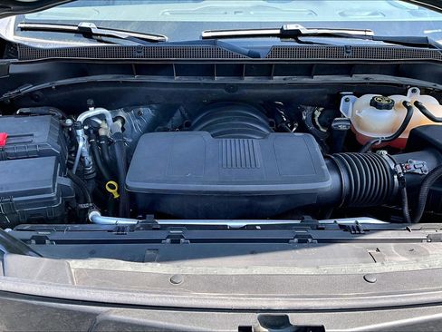 Used 2023 Chevrolet Tahoe LS image 9