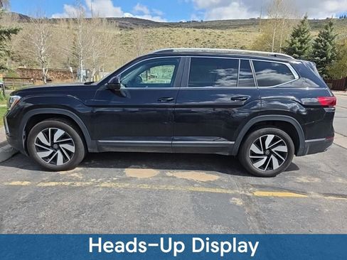 Used 2025 Volkswagen Atlas SEL AWD/4WD image 6