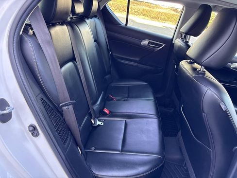 Used 2015 Lexus CT 200h FWD image 14