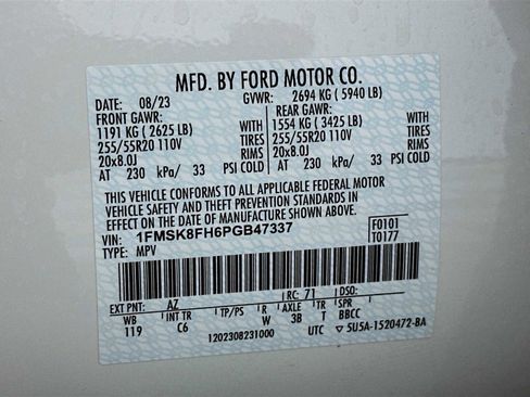 Used 2023 Ford Explorer Limited w/ Equipment Group 301A image 32