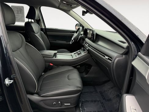 Certified 2024 Hyundai Palisade SEL image 18