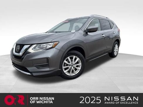Used 2019 Nissan Rogue S w/ Special Edition Package FWD image 1