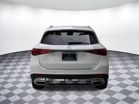 Used 2026 Mercedes-Benz GLC 300 4MATIC image 10