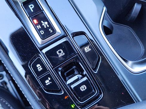 Certified 2025 Lexus NX 350h AWD w/ Premium Package image 30