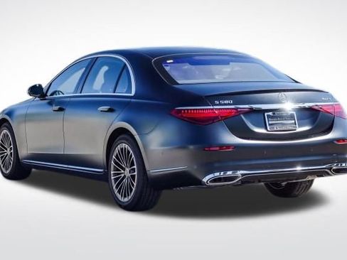 New 2024 Mercedes-Benz S 580 4MATIC Sedan image 4