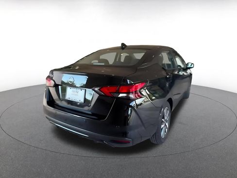 Used 2025 Nissan Versa SV FWD image 12