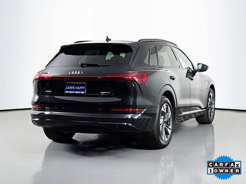 Used 2022 Audi e-tron Premium w/ Convenience Plus Package image 7