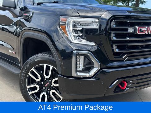 Used 2022 GMC Sierra 1500 AT4 w/ AT4 Premium Package AWD/4WD image 2