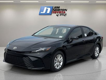 New 2025 Toyota Camry LE