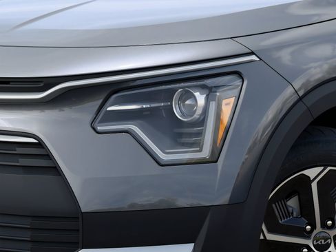 New 2026 Kia Niro LX FWD image 10