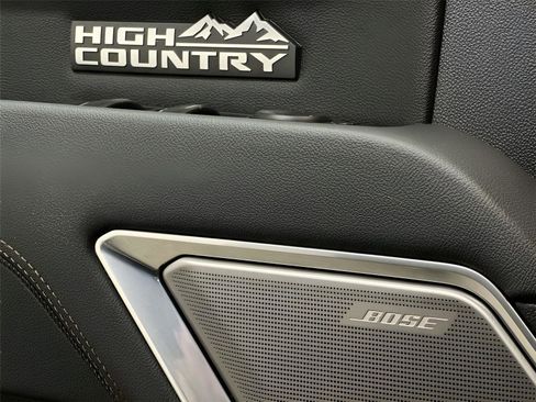 Certified 2022 Chevrolet Silverado 1500 High Country w/ High Country Premium Package image 37