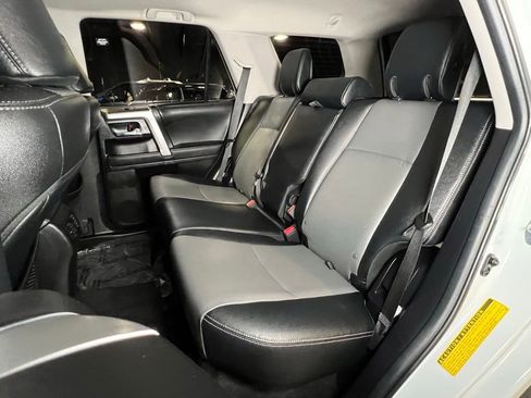 Used 2024 Toyota 4Runner SR5 Premium w/ Moonroof Package RWD image 17