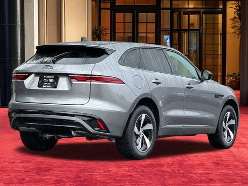 New 2025 Jaguar F-PACE R-Dynamic S image 10