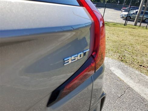 Used 2024 Cadillac XT4 Luxury image 7