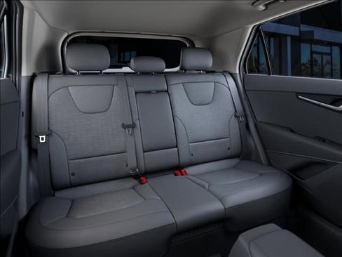 New 2026 Kia Niro SX FWD image 16