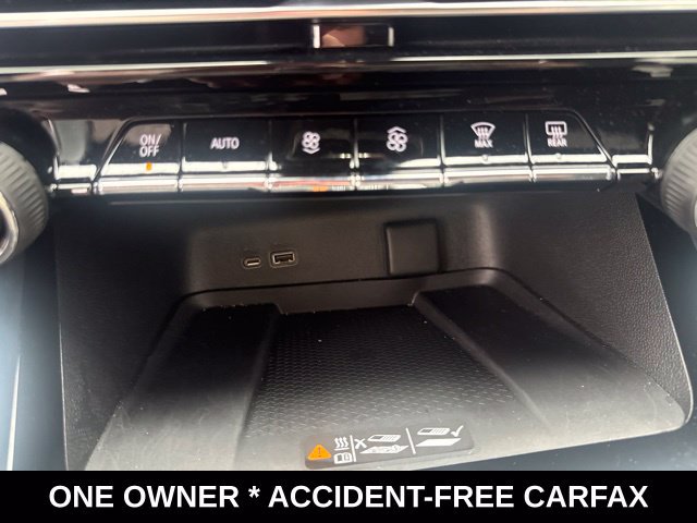 Used 2026 Chevrolet Traverse RS w/ LPO, Floor Liner Package AWD/4WD image 31