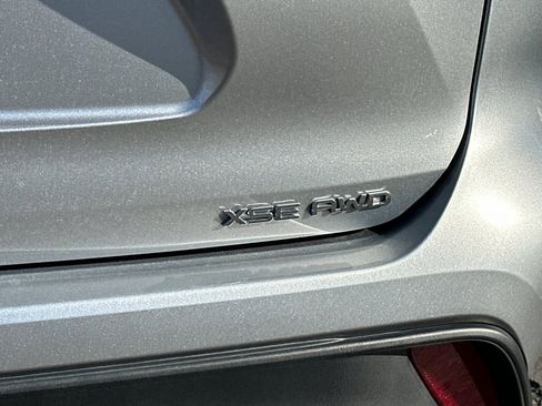 Certified 2022 Toyota Highlander XSE image 53