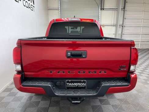Used 2022 Toyota Tacoma SR5 w/ Technology Package RWD image 10