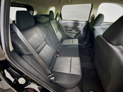 Used 2024 Nissan Rogue SV image 25
