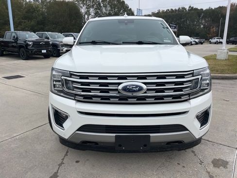 Used 2021 Ford Expedition Limited image 9
