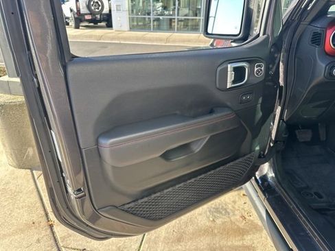 Used 2021 Jeep Wrangler Unlimited Rubicon image 24