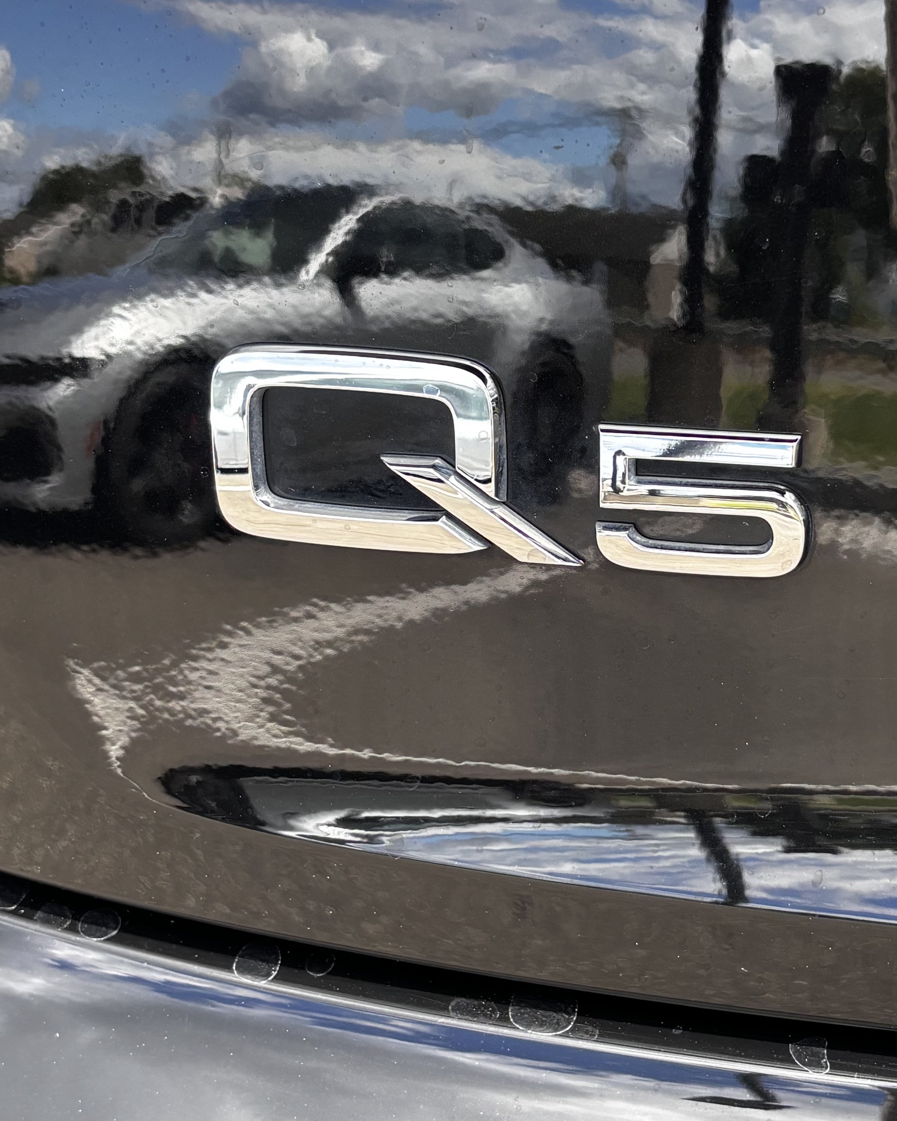 Certified 2025 Audi Q5 2.0T Premium Plus w/ Premium Plus Package AWD/4WD image 14