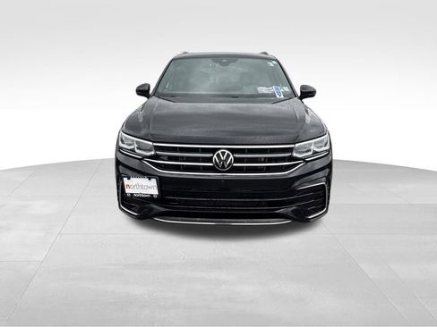 Used 2022 Volkswagen Tiguan SEL R-Line AWD/4WD image 10