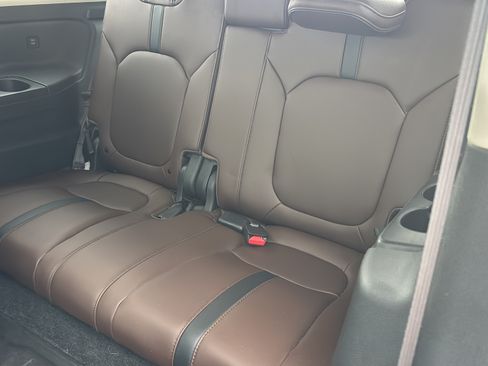 Certified 2024 Honda Pilot Elite image 12