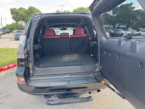 Used 2023 Lexus GX 460 Premium w/ Premium Package AWD/4WD image 23