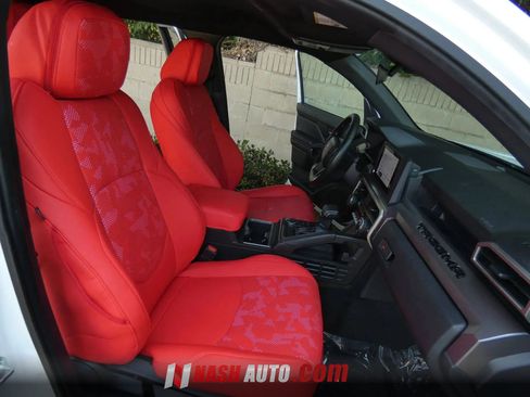 Used 2025 Toyota Tacoma SR RWD image 29