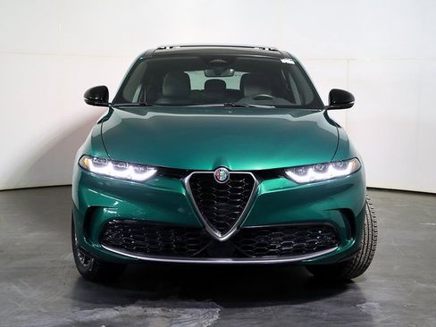 Used 2024 Alfa Romeo Tonale Ti image 9