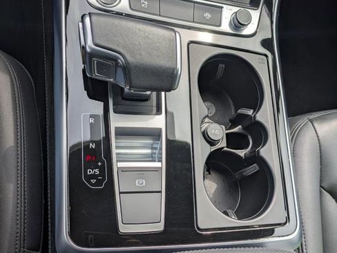 Used 2023 Audi Q7 2.0T Premium Plus w/ Premium Plus Package image 13