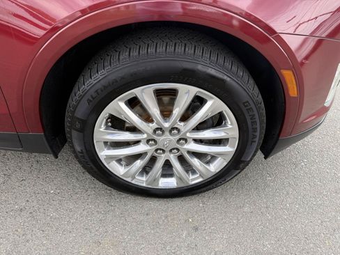 Used 2017 Cadillac XT5 Platinum AWD/4WD image 13