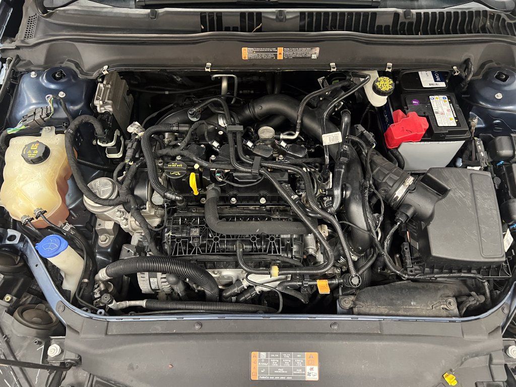 Used 2019 Ford Fusion SE FWD image 23