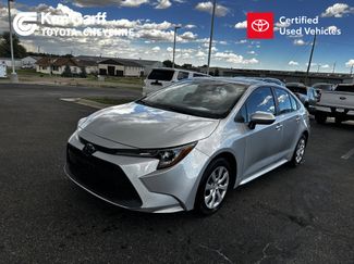 Used 2022 Toyota Corolla LE image 1