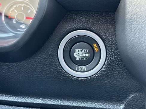 Used 2024 RAM 3500 Big Horn image 21