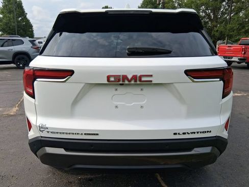 Used 2026 GMC Terrain Elevation AWD/4WD image 4