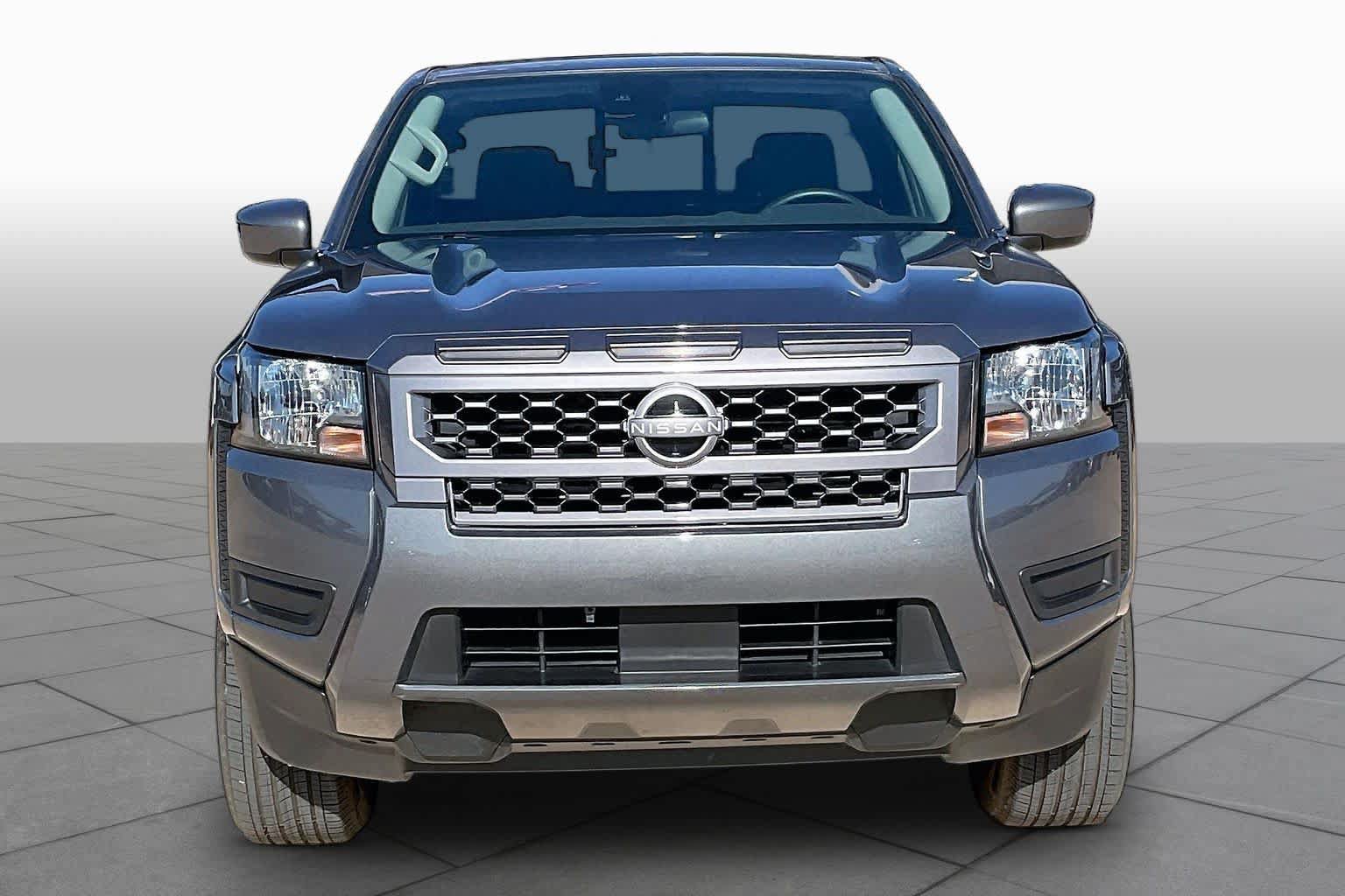 Used 2025 Nissan Frontier SV RWD image 5