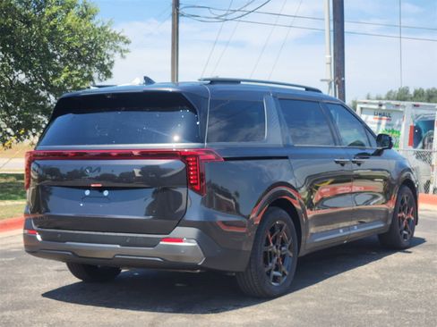 New 2026 Kia Carnival SX Prestige image 5