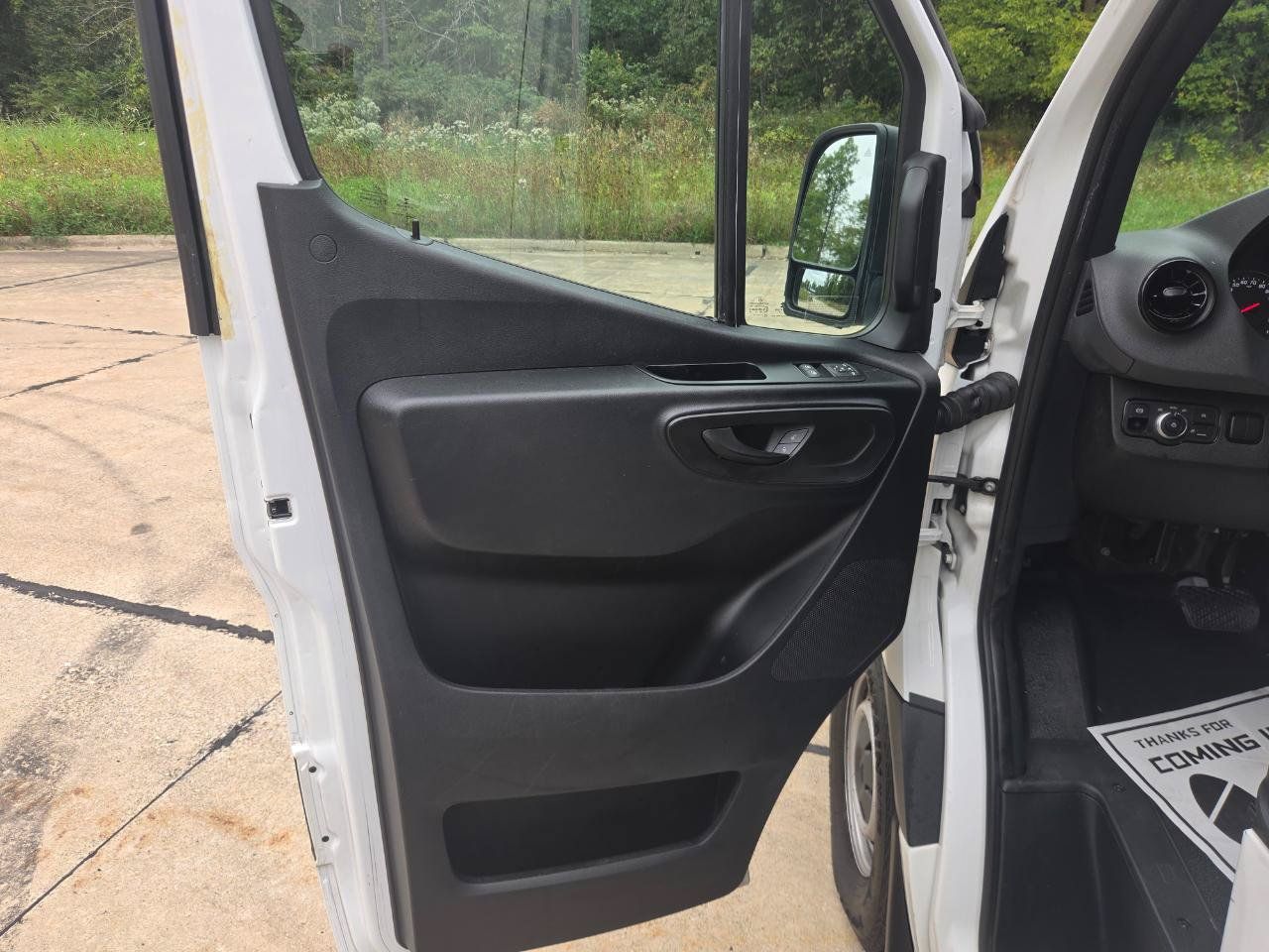 Used 2020 Mercedes-Benz Sprinter 2500 w/ Driver Convenience Package image 17