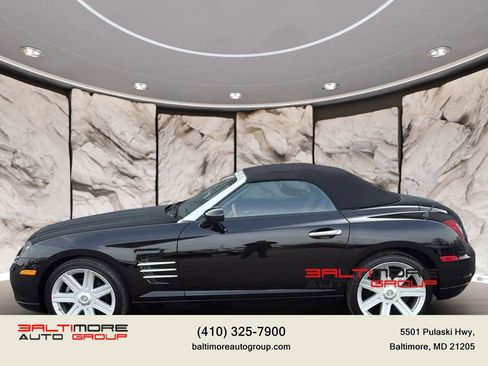 Used 2007 Chrysler Crossfire Limited RWD image 10