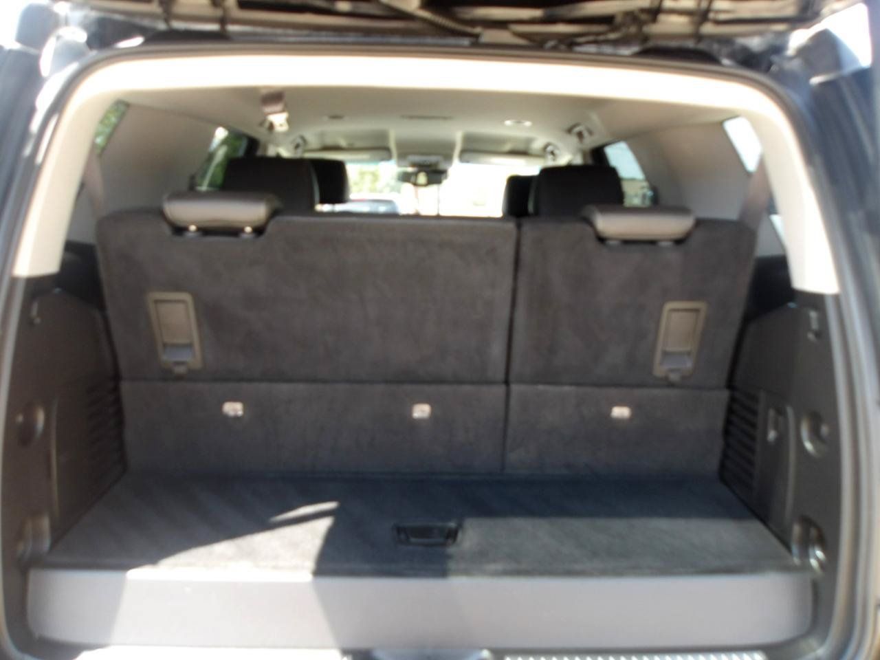 Used 2017 Chevrolet Tahoe LT RWD image 13