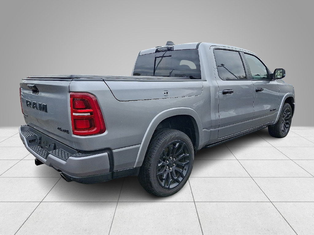 Used 2025 RAM 1500 Limited AWD/4WD image 4