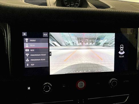 New 2026 Porsche Macan S image 26