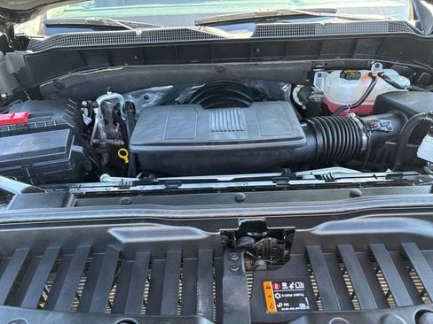 Certified 2025 Chevrolet Silverado 1500 RST AWD/4WD image 25